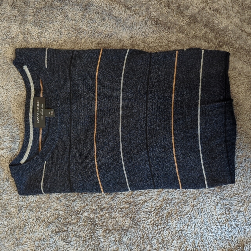 Banana Republic Men's Sweater- M